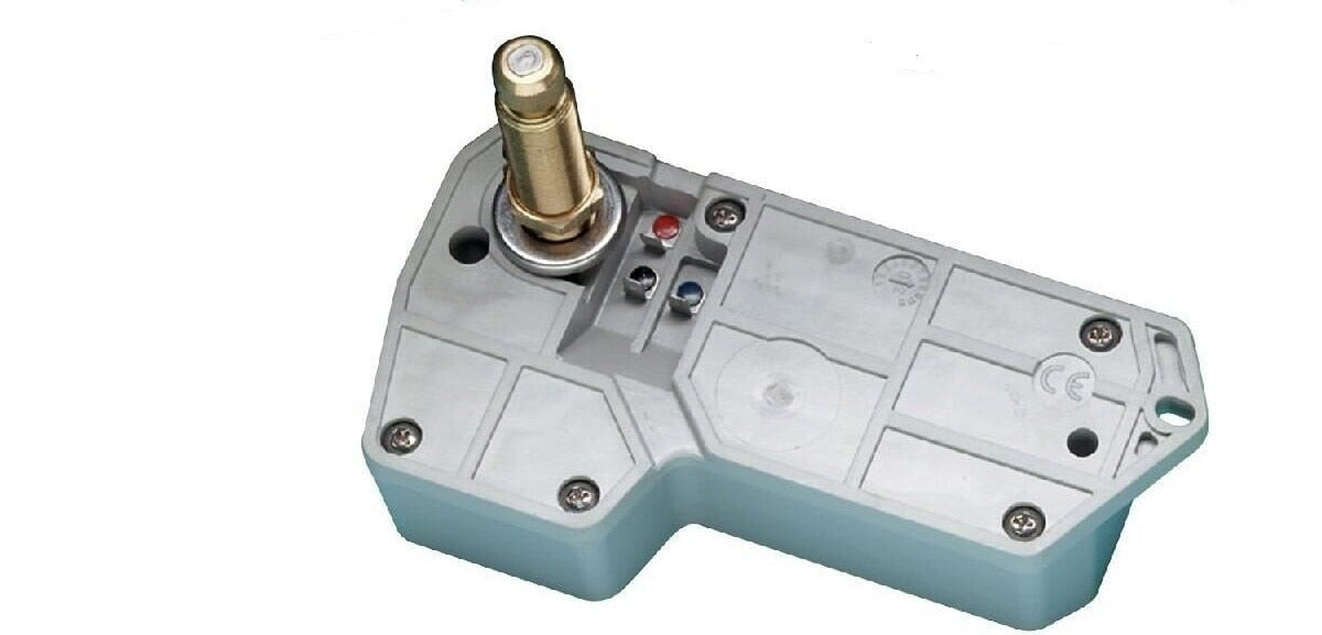 Marinco 37110 12V 1000 Waterproof Wiper Motor with a 2.5in shaft and 110 degree Sweep